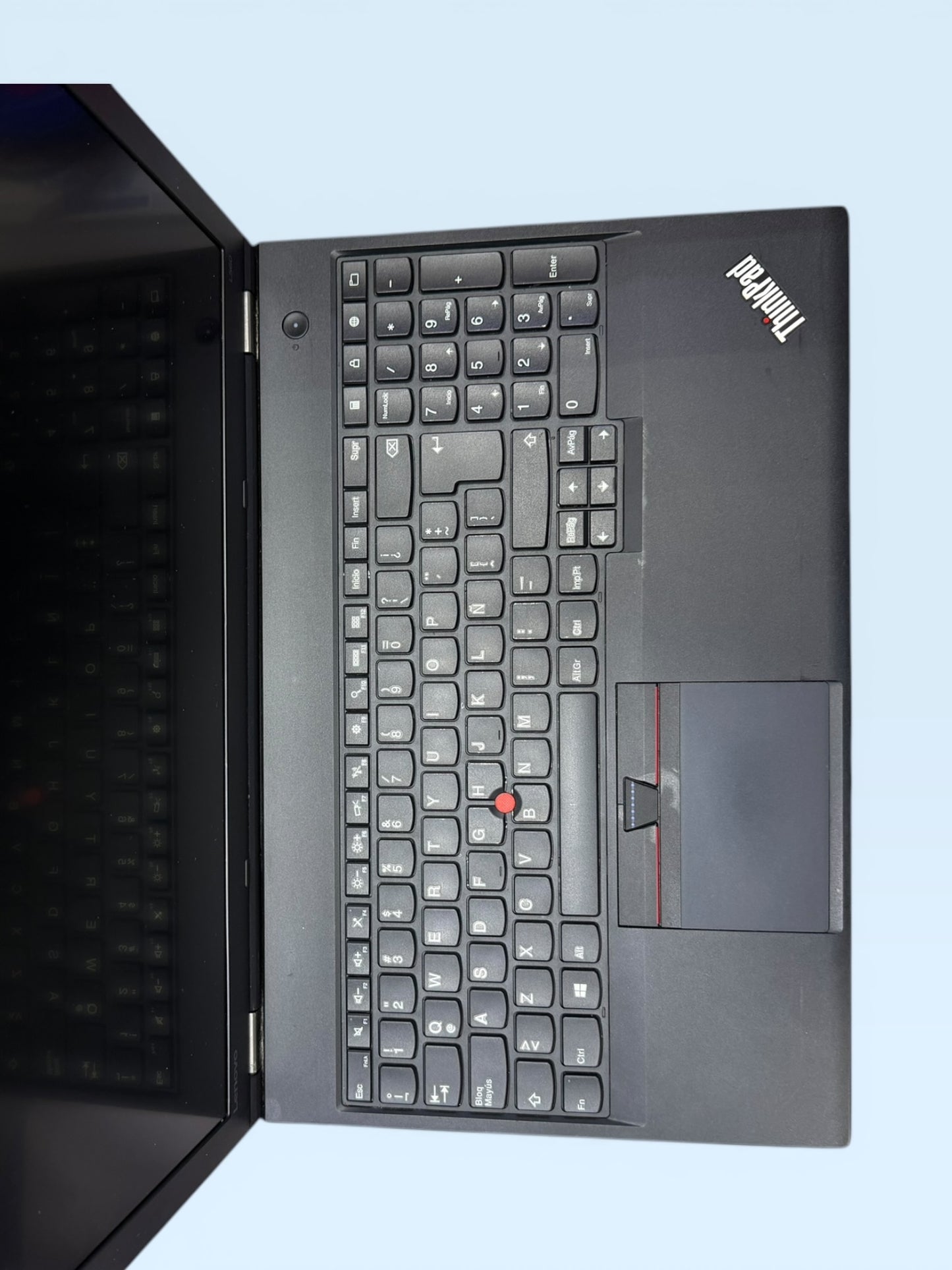 Laptop Lenovo ThinkPad L560 15.6" - Intel Core i5-6300U, 8GB RAM, 240GB SSD