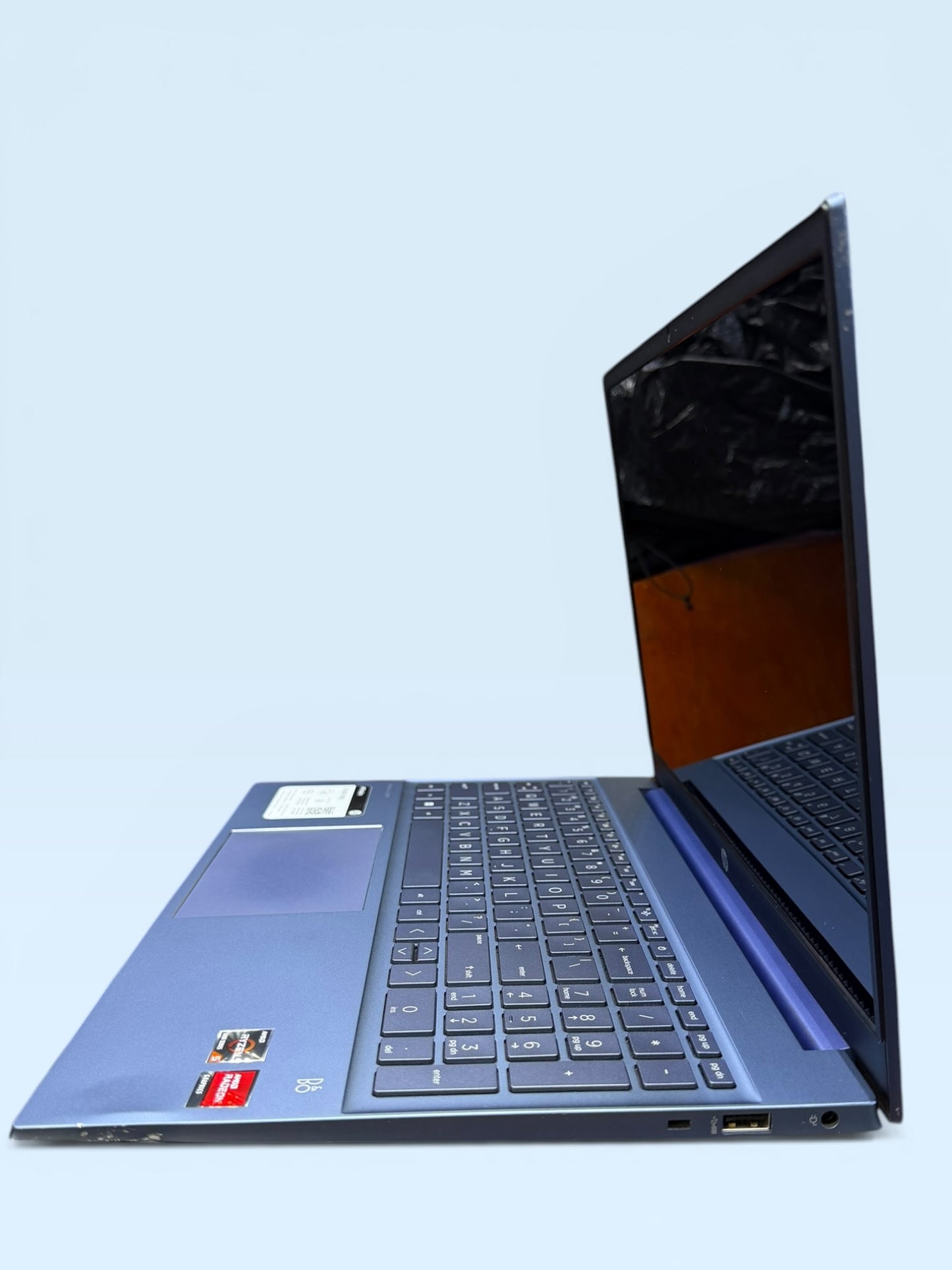 Laptop HP Pavilion 15.6" - AMD Ryzen 5-5500U, 8GB RAM, 512GB SSD