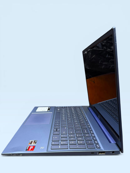 Laptop HP Pavilion 15.6" - AMD Ryzen 5-5500U, 8GB RAM, 512GB SSD