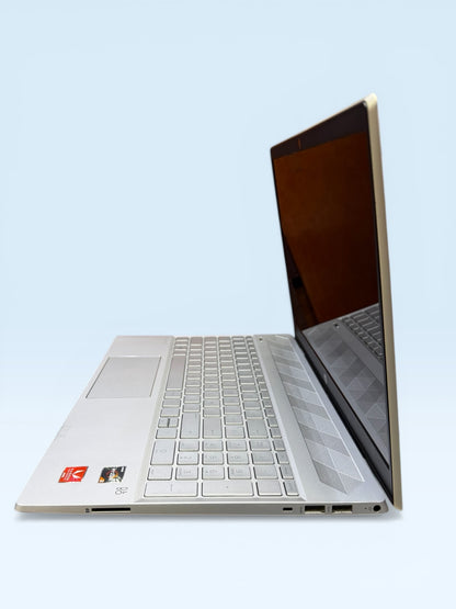 Laptop HP Pavilion 15.6" - AMD Ryzen 3-2300U, 12GB RAM, 256GB SSD