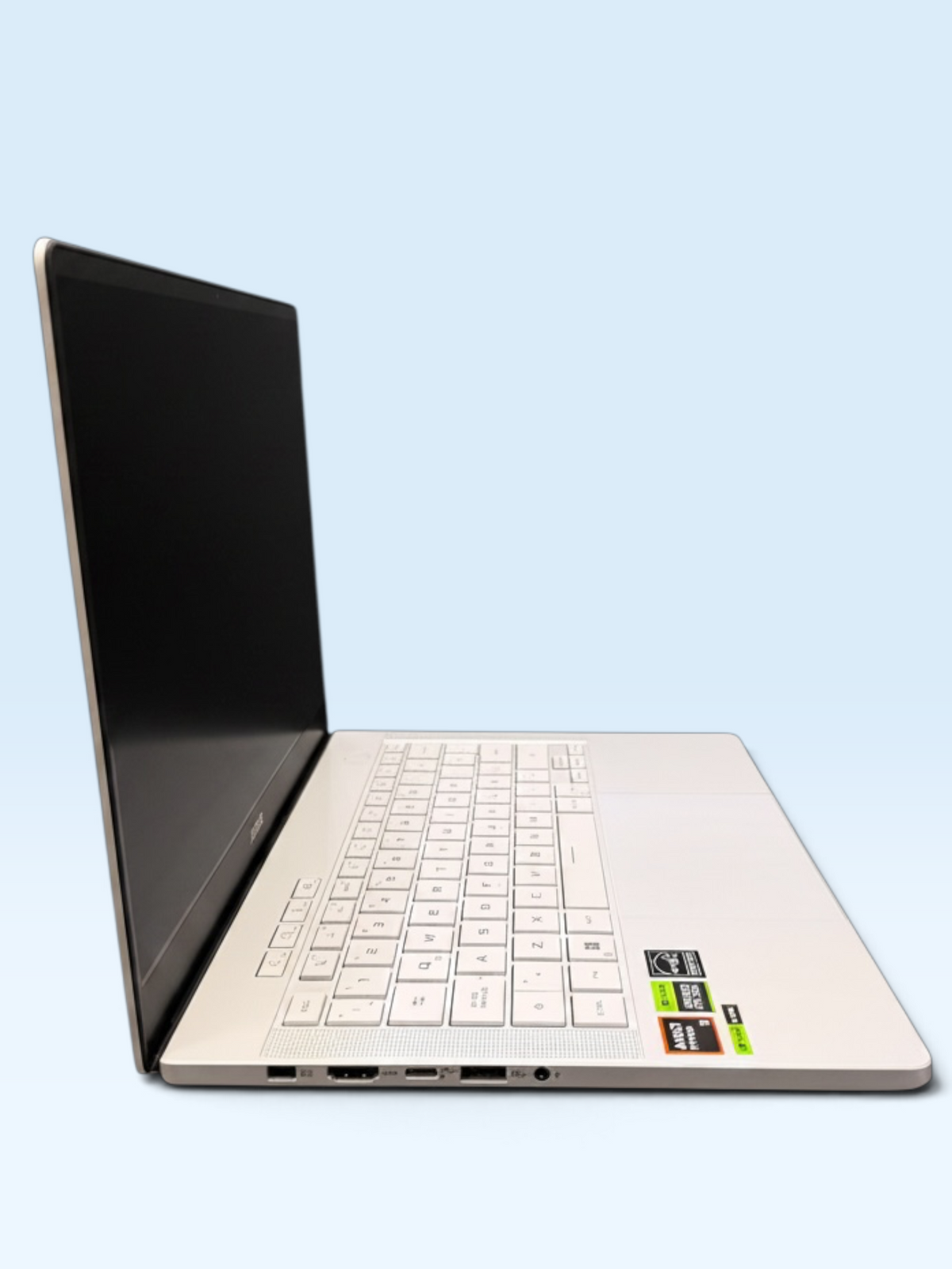 Laptop ASUS ROG Strix – Ryzen 9-8945HS | 16GB RAM | 512GB SSD | RTX 4050 6GB | Reacondicionada Clase A