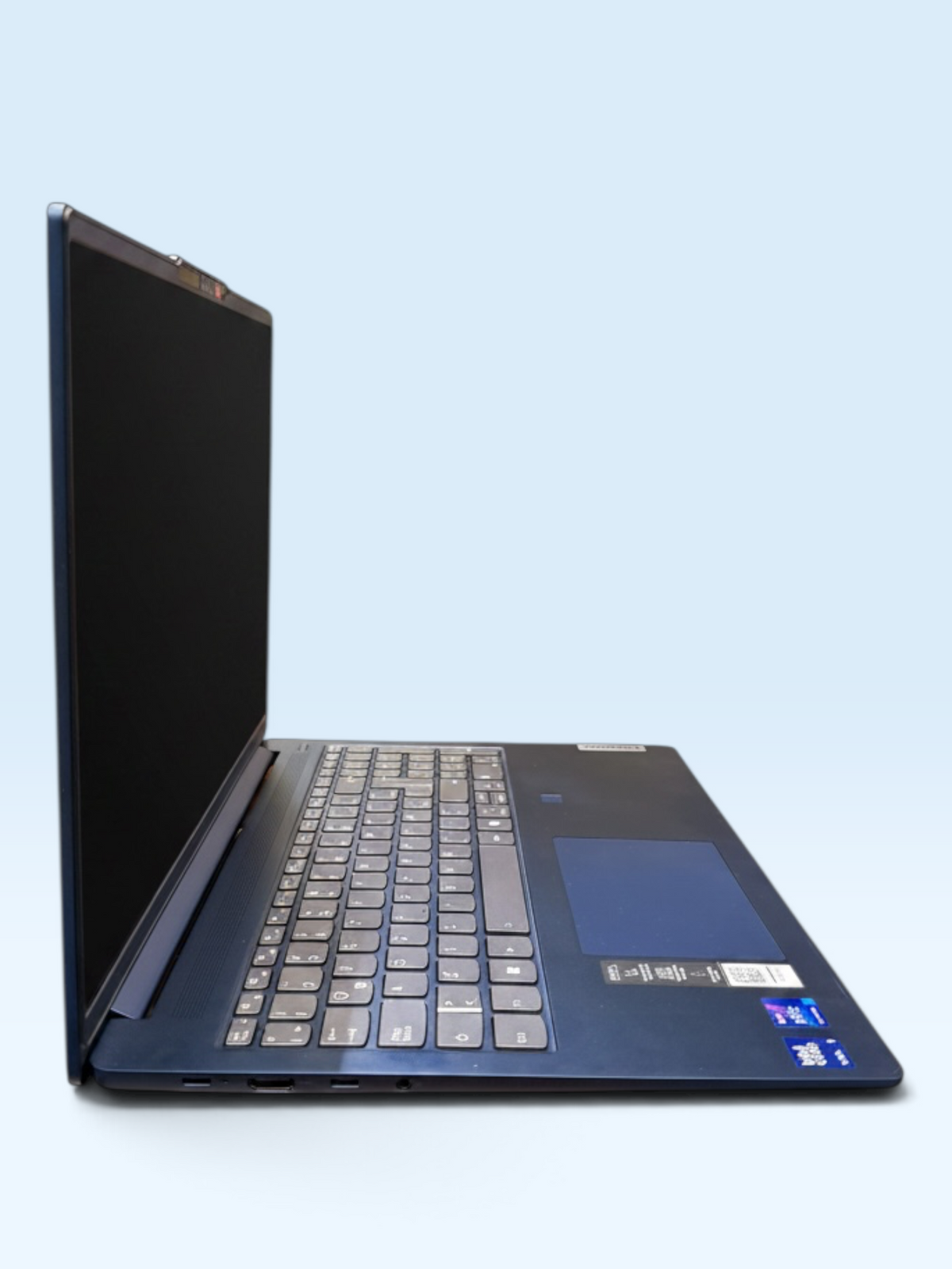 Laptop Lenovo IdeaPad Slim 5 – Intel Ultra 7-155H | 16GB RAM | 512GB SSD | Reacondicionada Clase A