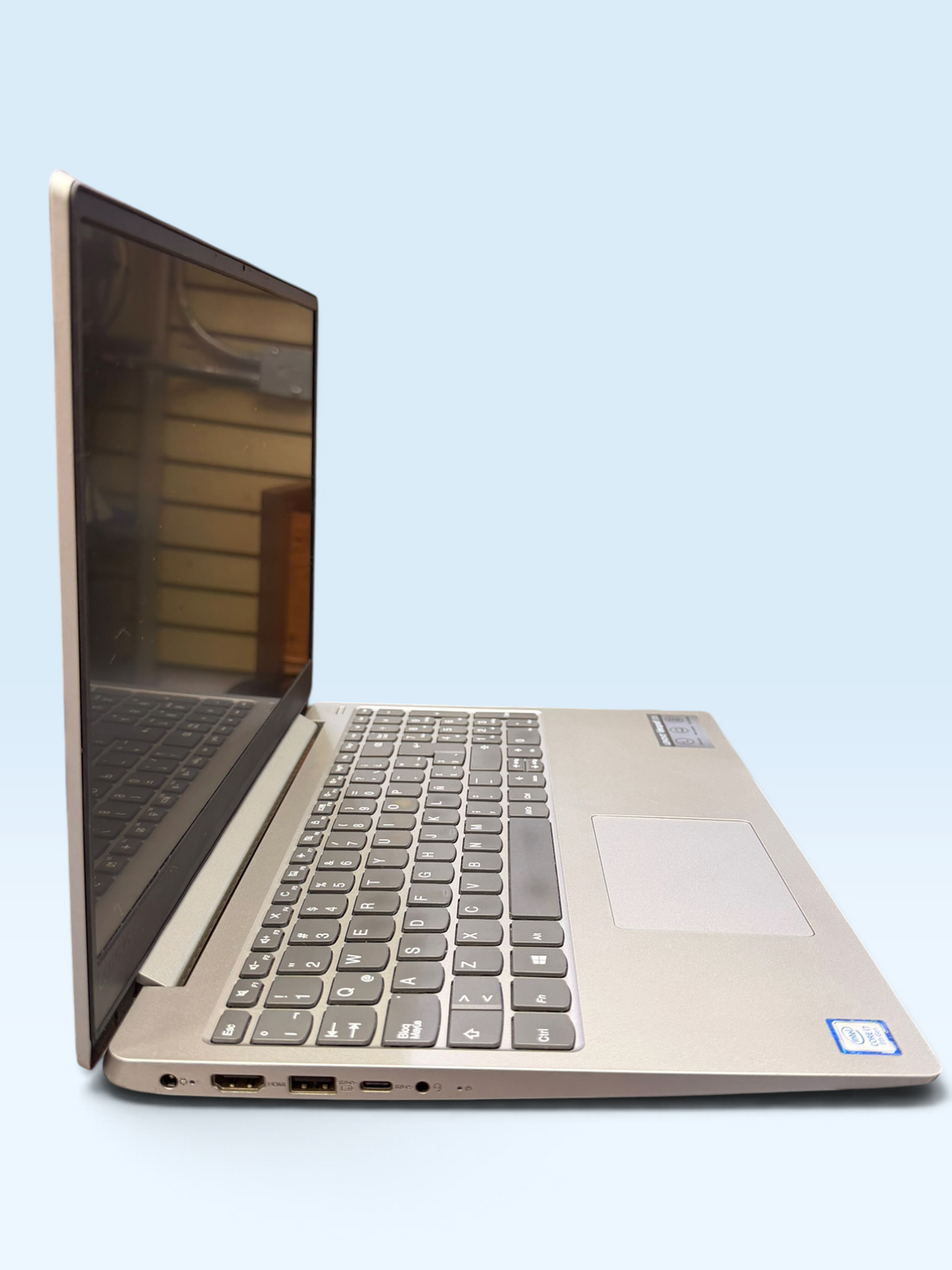 Laptop Lenovo IdeaPad 330S – Core i7-8550U | 20GB RAM | 512GB SSD + 1TB HDD | Reacondicionada Clase B